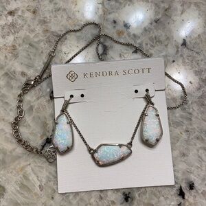 Kendra Scott Cami Necklace and Earring Set